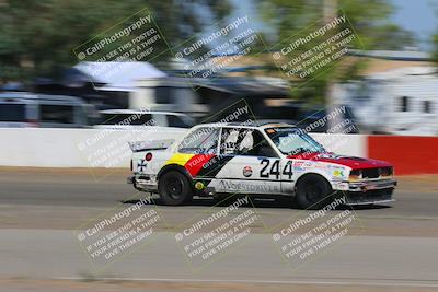 media/Oct-02-2022-24 Hours of Lemons (Sun) [[cb81b089e1]]/1020am (Front Straight)/